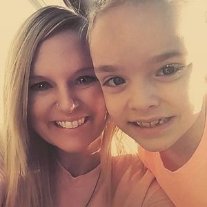 Meet your Posher, Hiedi